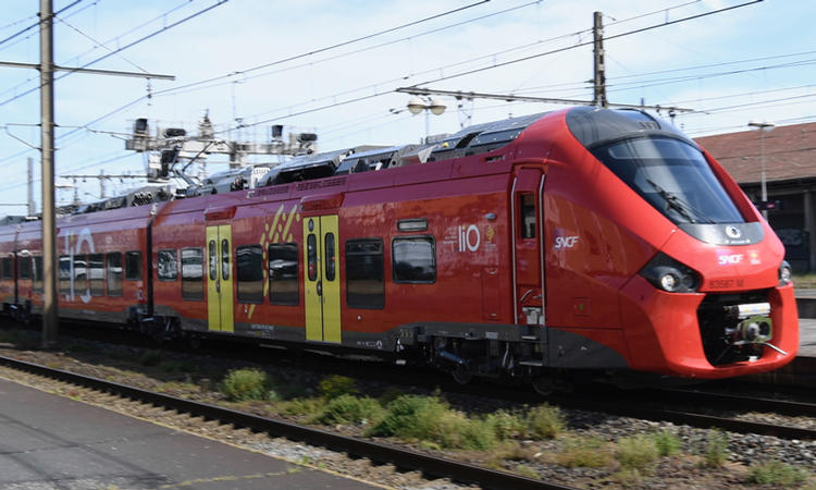 欧西塔尼地区收到来自阿尔斯通的第300列科拉迪亚多价列车