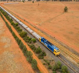 继续前进澳大利亚的内陆铁路货运项目