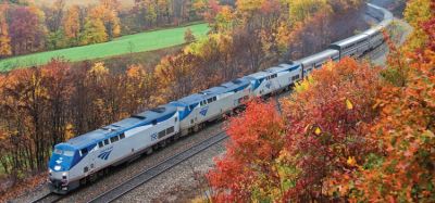 美国铁路公司恢复了12条长途线路的日常服务