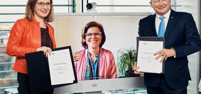 Deutsche Bahn (DB) and Fortescue Future Industries (FFI) signing a Letter of Intent for the technology