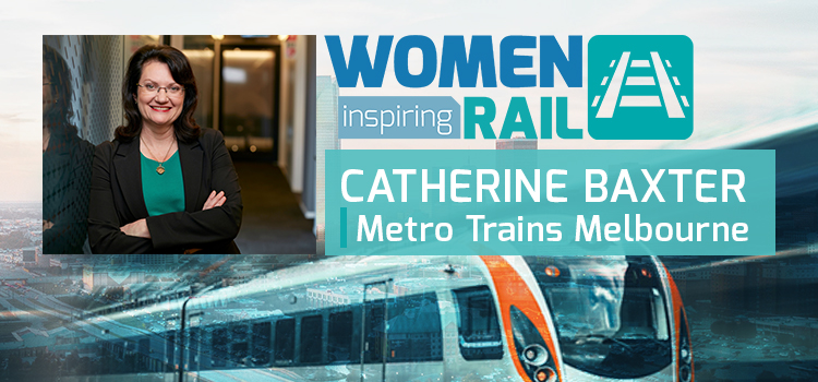 女性鼓舞人心的铁路:与凯瑟琳巴克斯特的问答，墨尔本地铁列车
