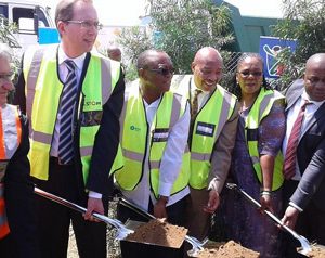 阿尔斯通合资公司开始建设南非城郊列车制造厂