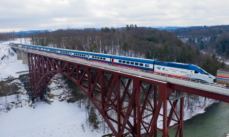 美铁开始对首列Acela列车进行高速测试