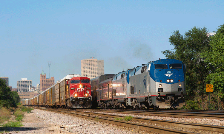 美国铁路公司同意支持CP-KCS合并