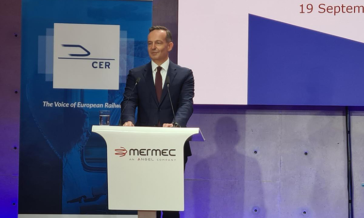 欧洲主要铁路公司的首席执行官们开会确定欧洲铁路公司2023年的优先事项