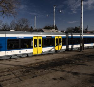 Stadler向匈牙利MÁV-START交付首辆Citylink有轨电车