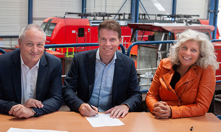 阿尔斯通和DB货运公司领导签署维修合同