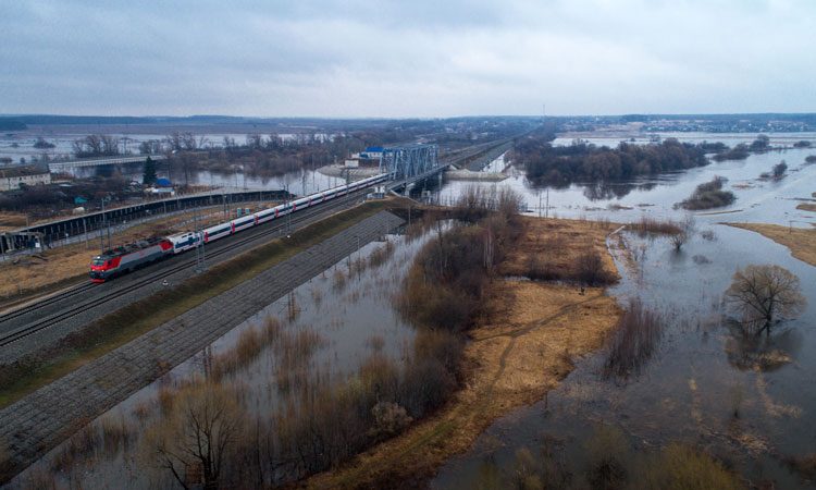 洪水对铁路网的威胁:准备和规划是关键