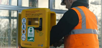 现在威尔士各地的车站都可以使用救生除颤器