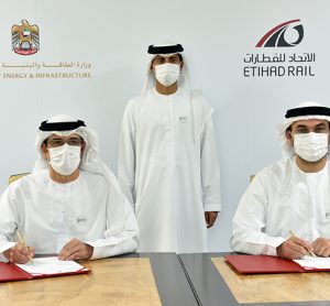 Etihad Rail签署了阶段的两个安全许可证协议