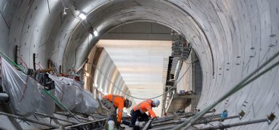 帮助修建隧道基础设施的澳大利亚铁路工人。