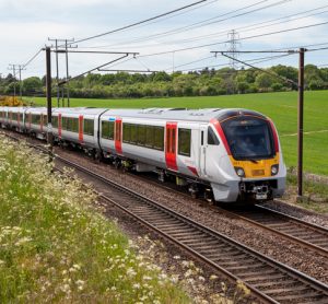 尽管2019冠状病毒病疫情，大英吉利地区仍在继续测试电动列车