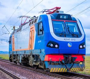 KZ4AT机车在哈萨克斯坦创造了高速记录