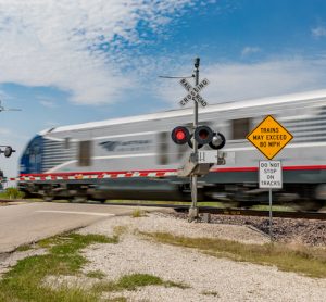 伊利诺斯州国际商会宣布投资1400个铁路道口安全改进