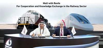 阿提哈德铁路首席执行官Shadi Malak与Renfe国际业务高级经理Juan Matías Archilla签署谅解备忘录