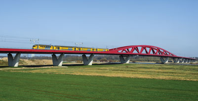 对于荷兰铁路基础设施管理公司ProRail来说，每年为欧洲最繁忙的铁路网制定运力分配总体规划都是一个艰巨的数学挑战