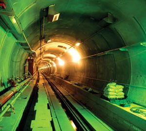 列夫肯肖克铁路干线拥有比利时最长的铁路隧道
