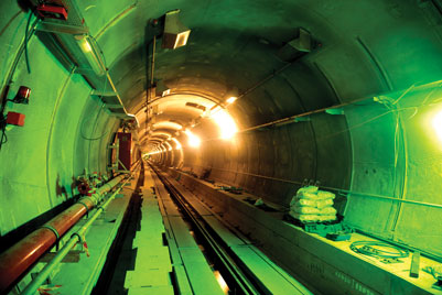 列夫肯肖克铁路干线拥有比利时最长的铁路隧道