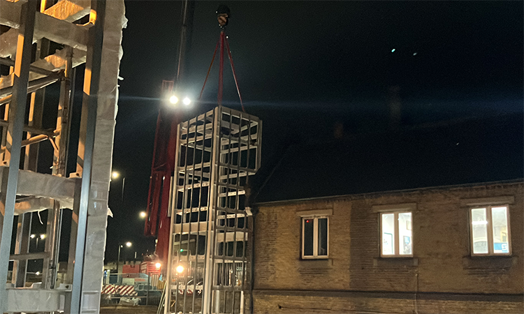 Lift shaft being installed at Plumstead station_Sept 2023