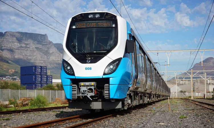 南非总统西里尔·拉马福萨(Cyril Ramaphosa)为列车揭幕