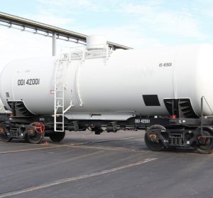 联合货车公司收到15-6901型油罐车的订单