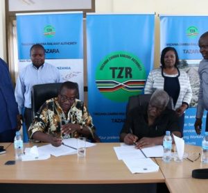 坦赞铁路与CBU赞比亚签署商业伙伴协议