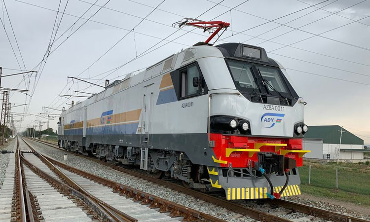 Azerbaijan的货运机车推出验证测试