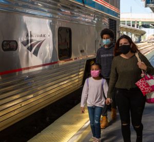 大多数美国人希望加强全国客运铁路网