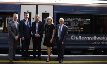 Chiltern Railways推出无排放电池供电的Hybridflex火车