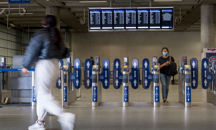 圣潘克拉斯地铁站新的泰晤士河联线信息屏幕改善了乘客的体验