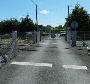 爱尔兰铁路公司提高用户工作平交道口安全的策略