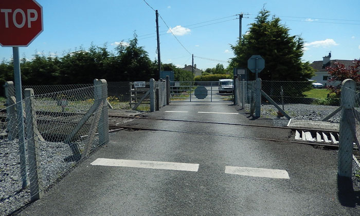爱尔兰铁路公司提高用户安全的策略在水平交叉路口起了作用