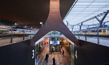 荷兰火车站