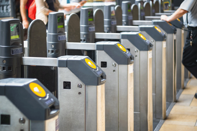 乘客可受惠于新的票价系统及更多非接触式选择