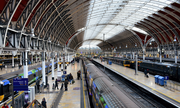 新报告强调了英国铁路行业的经济价值