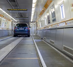 欧洲隧道客运班车的翻新工作委托给庞巴迪公司