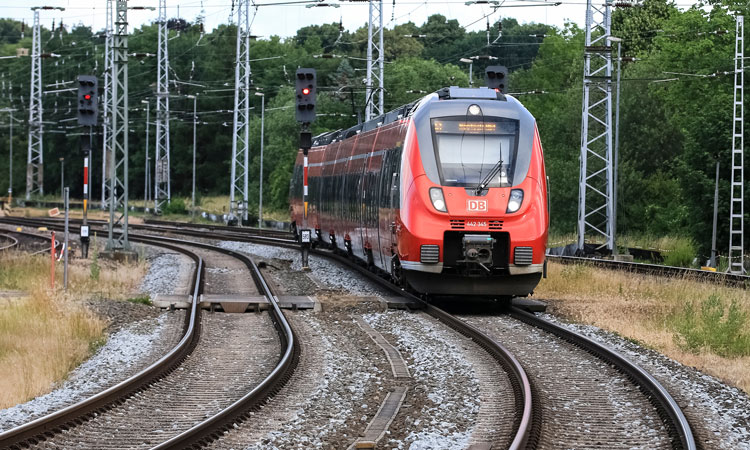 DB宣布了他们未来的计划，火车交通控制将由280个数字信号箱接管