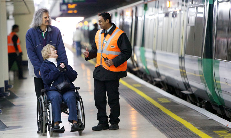 DFT推出策略以改善残疾乘客的运输机能